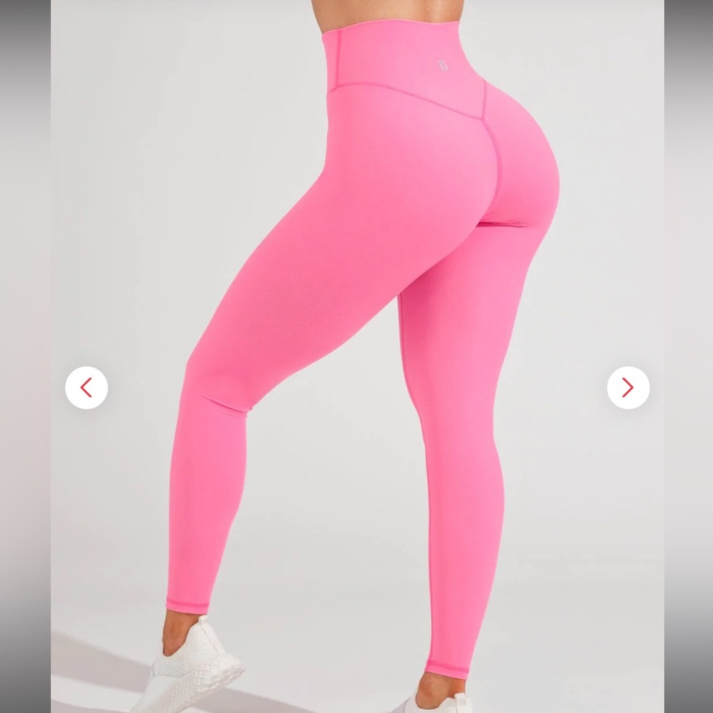Buff bunny pink workout set.